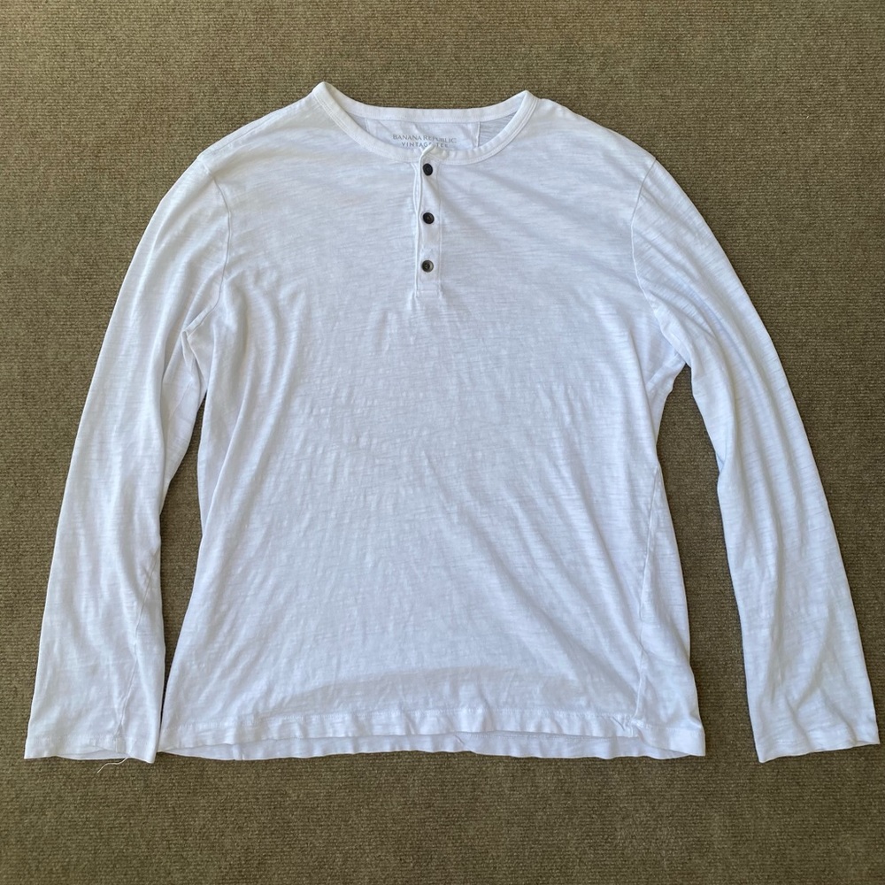 Banana Republic Henley Long Sleeve Size L